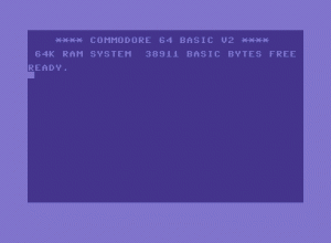 Startbildschirm des Commodore 64 mit blauer BASIC-V2-Anzeige und der Meldung READY.